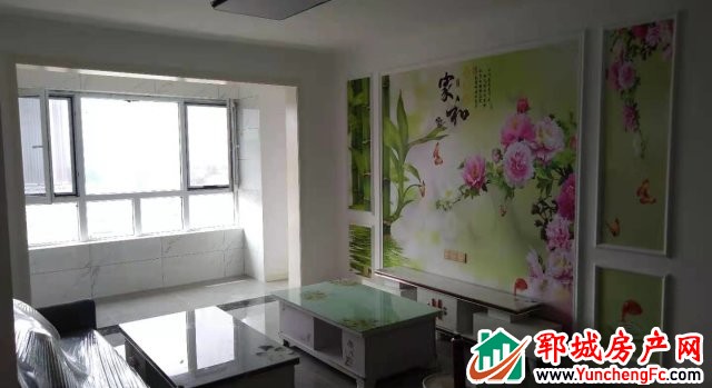中华家园 3室2厅 110平米 简单装修 1500元/月