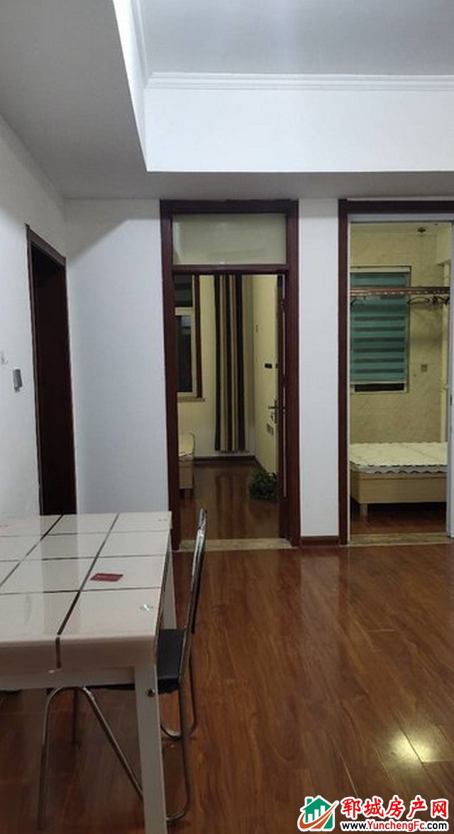 枫庭澜湾 2室2厅 80平米 简单装修 1250元/月